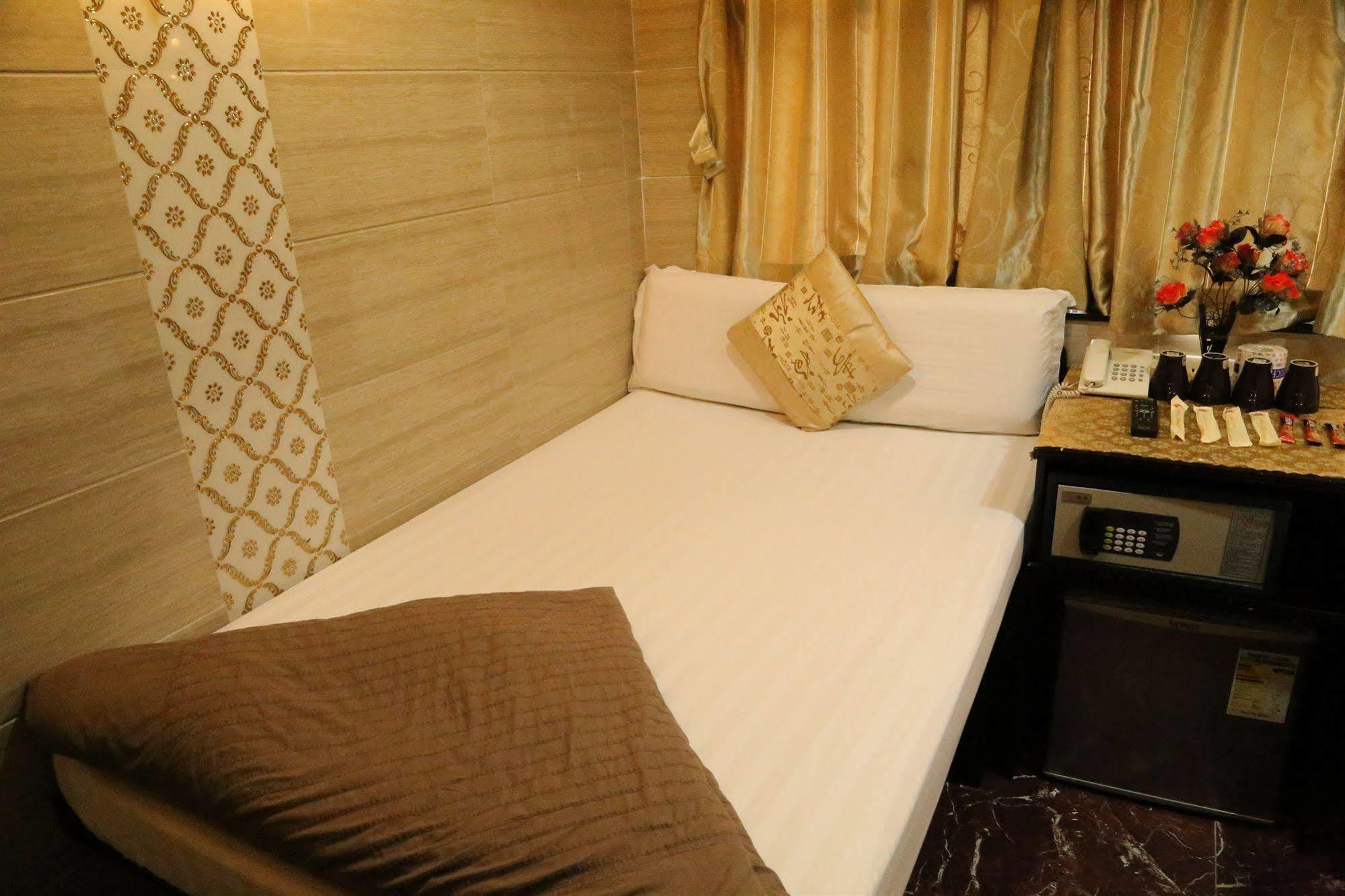 Everest Inn Guest House Hongkong Buitenkant foto